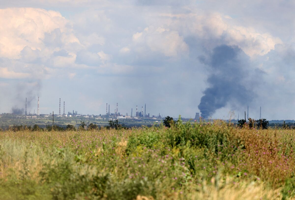 Russian Oil-Refining Drops As Drone Attacks Halt Two Plants