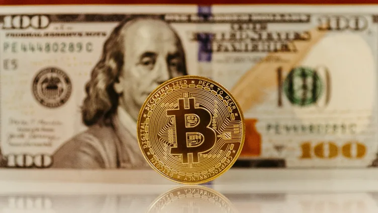 ETF Bitcoin Spot AS Alami Aliran Keluar $211 Juta