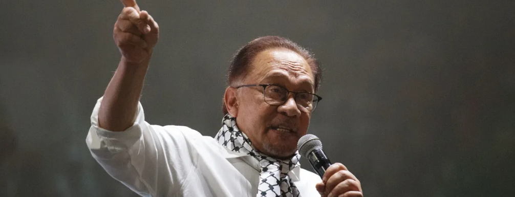 Anwar Di Minta Melembutkan Retorik Israel-Hamas Untuk Trump