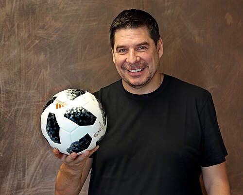 Marcelo Claure berniat menggunakan kekuatan kewangan untuk menyingkirkan parti kiri di Bolivia dan mendorong pembaharuan ekonomi