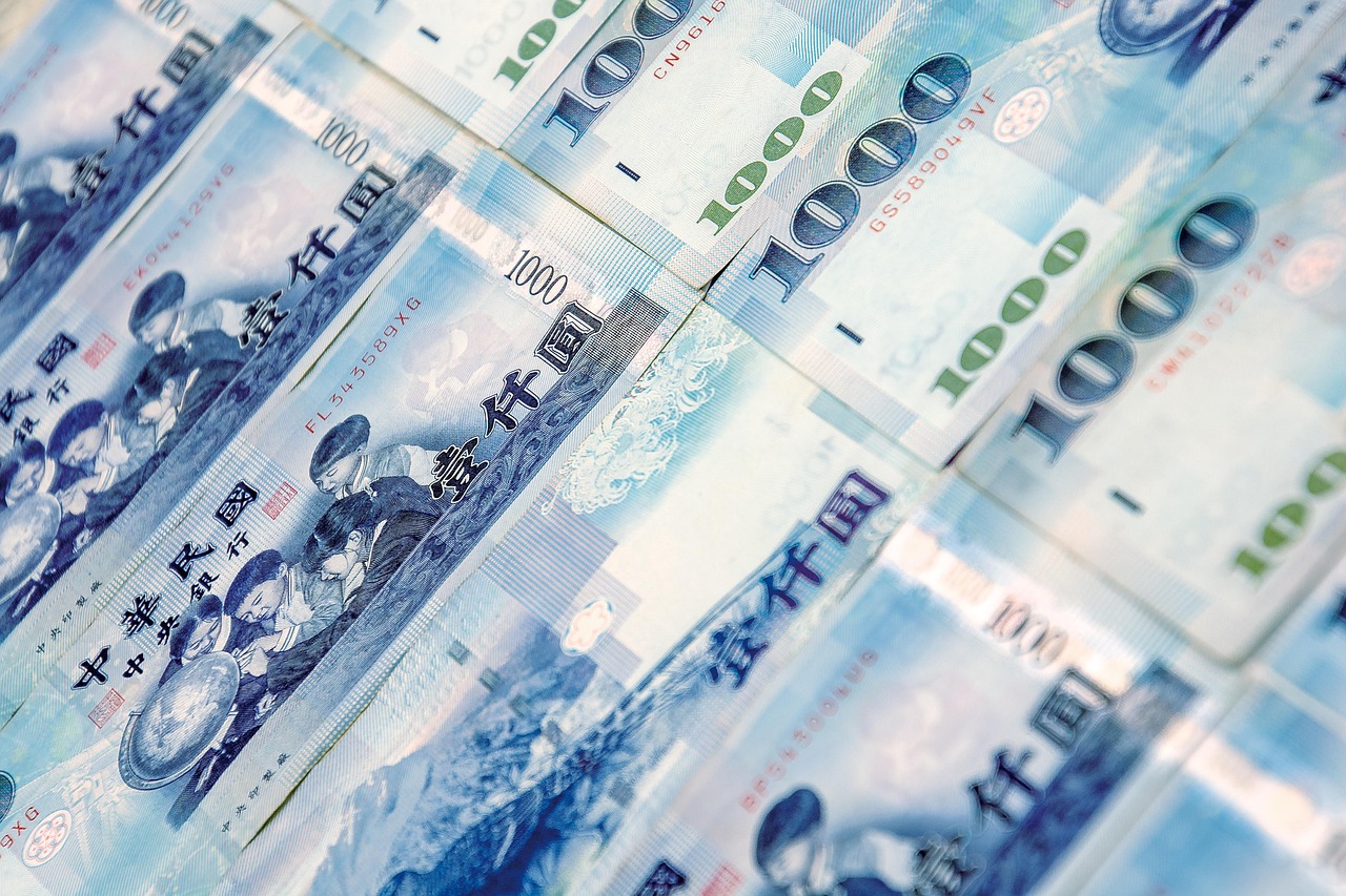 Kenaikan mata wang Taiwan mendorong seruan untuk pembaharuan ekonomi berikutan lonjakan rekod berbanding USD
