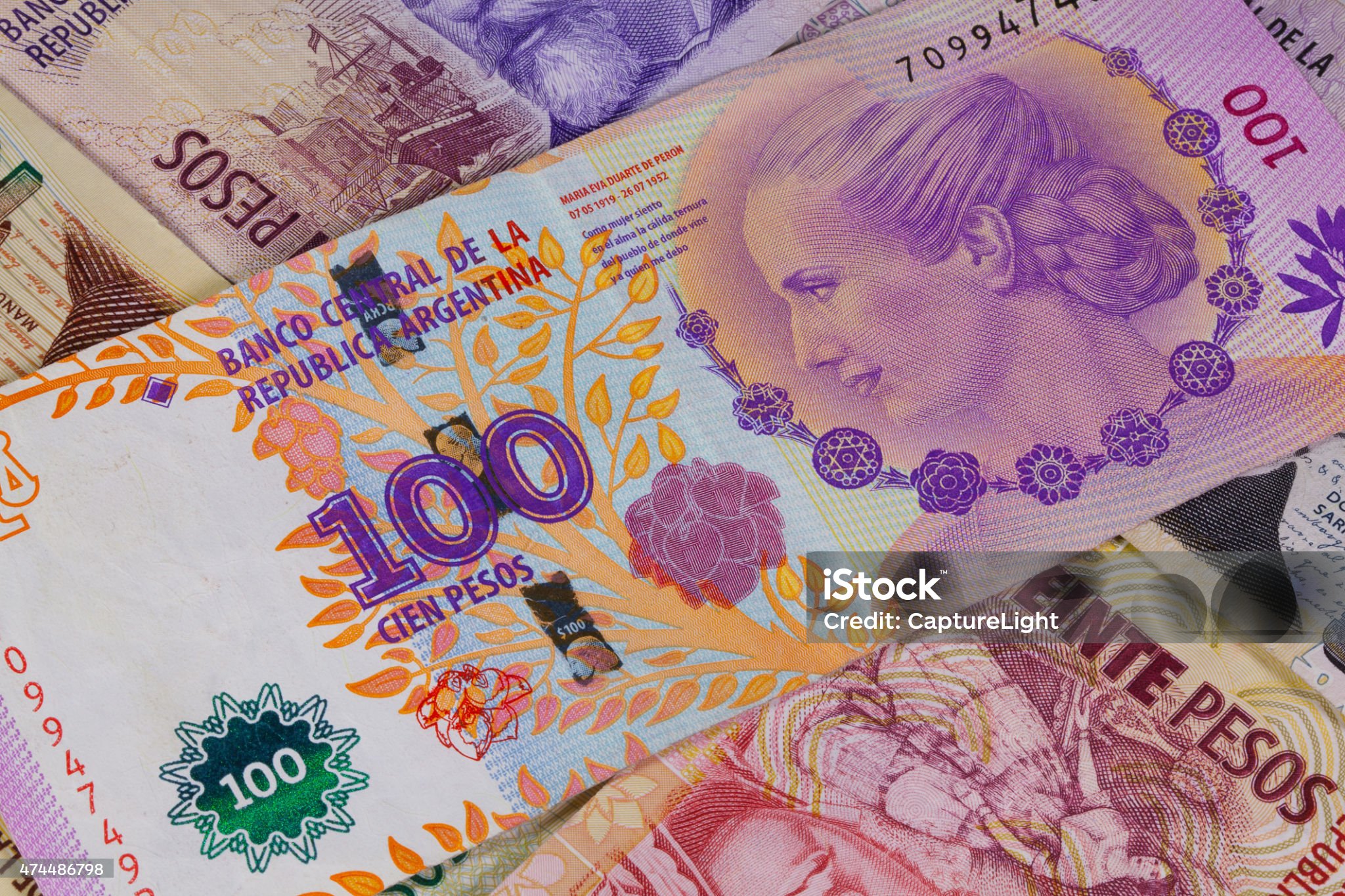 Strategi Milei perkuat Peso menjelang pilihan raya pertengahan penggal Argentina demi turunkan inflasi dan tingkatkan peluang parti