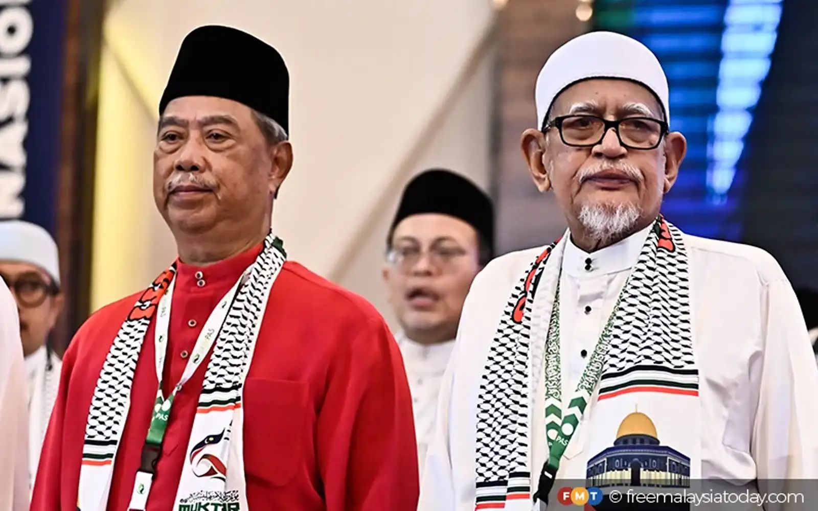 62a967e1-muhyiddin-yassin-abdul-hadi-awang-resize-220526.jpg