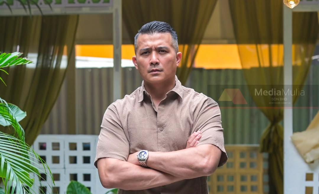 aaron-aziz-2.jpeg