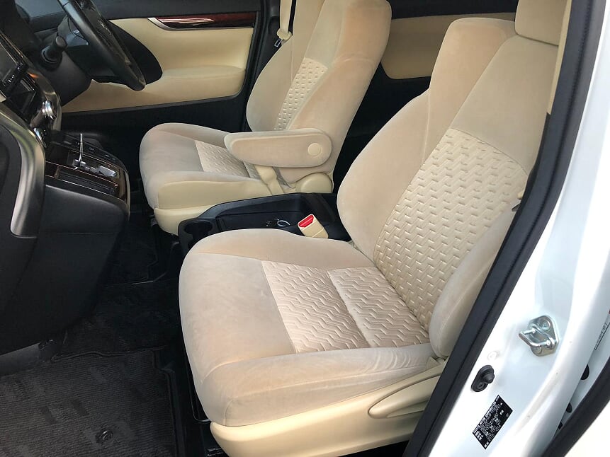 alphard x 7.jpg