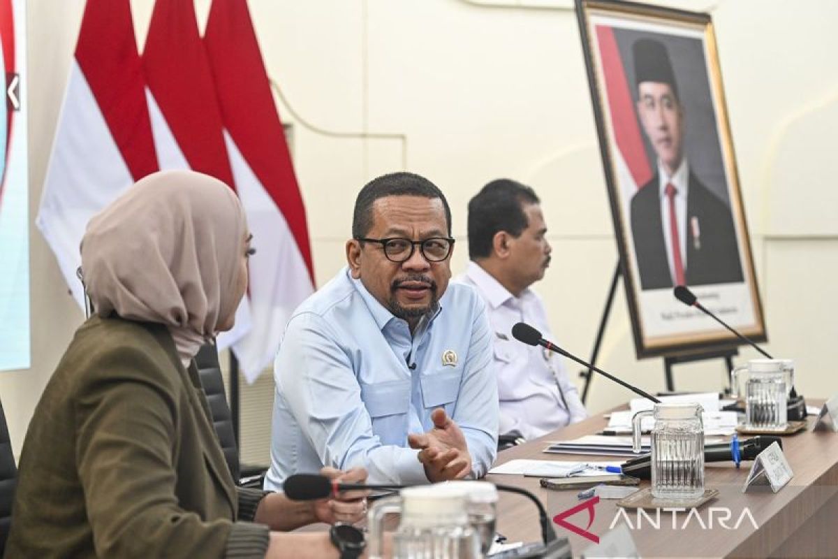 Bakom-gelar-konfrensi-pers-program-prioritas-pemerintah-17062026-gp-2.jpg