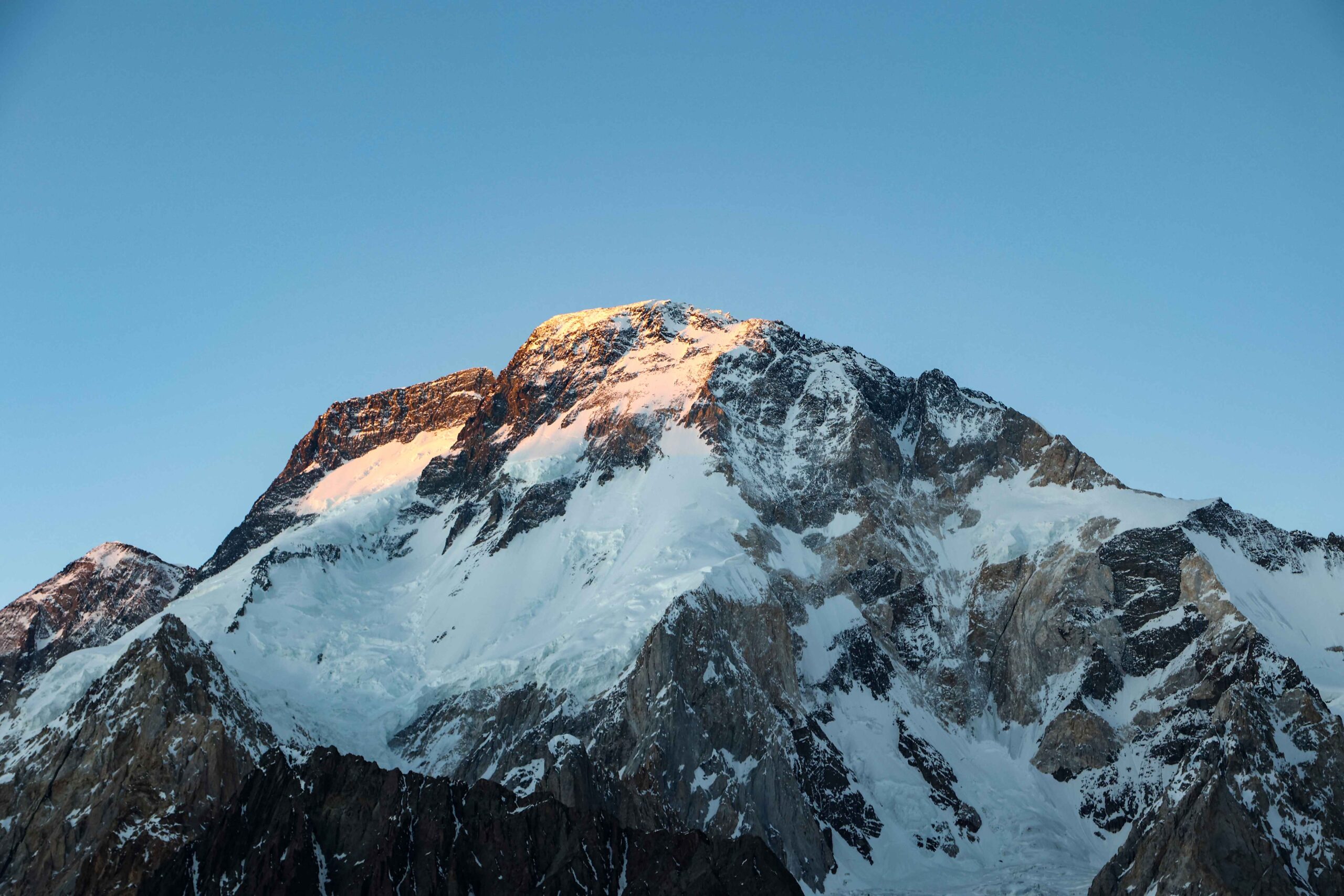 BROAD-PEAK1-scaled.jpg