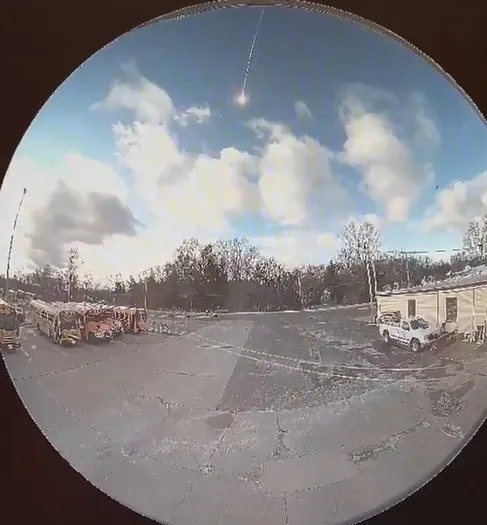 GELI-METEOR1.jpg