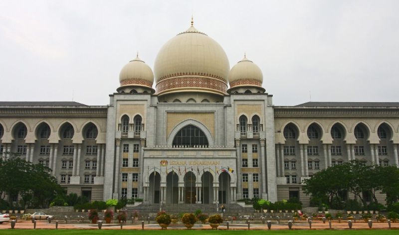 istana-kehakiman-2-re.jpg