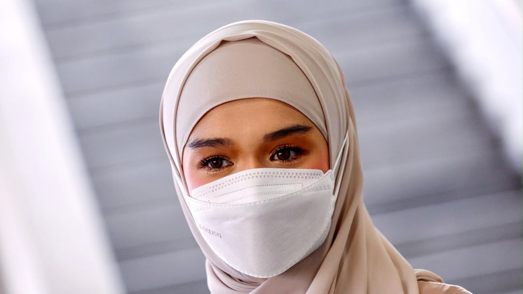 MARISSA-DANIA.jpg