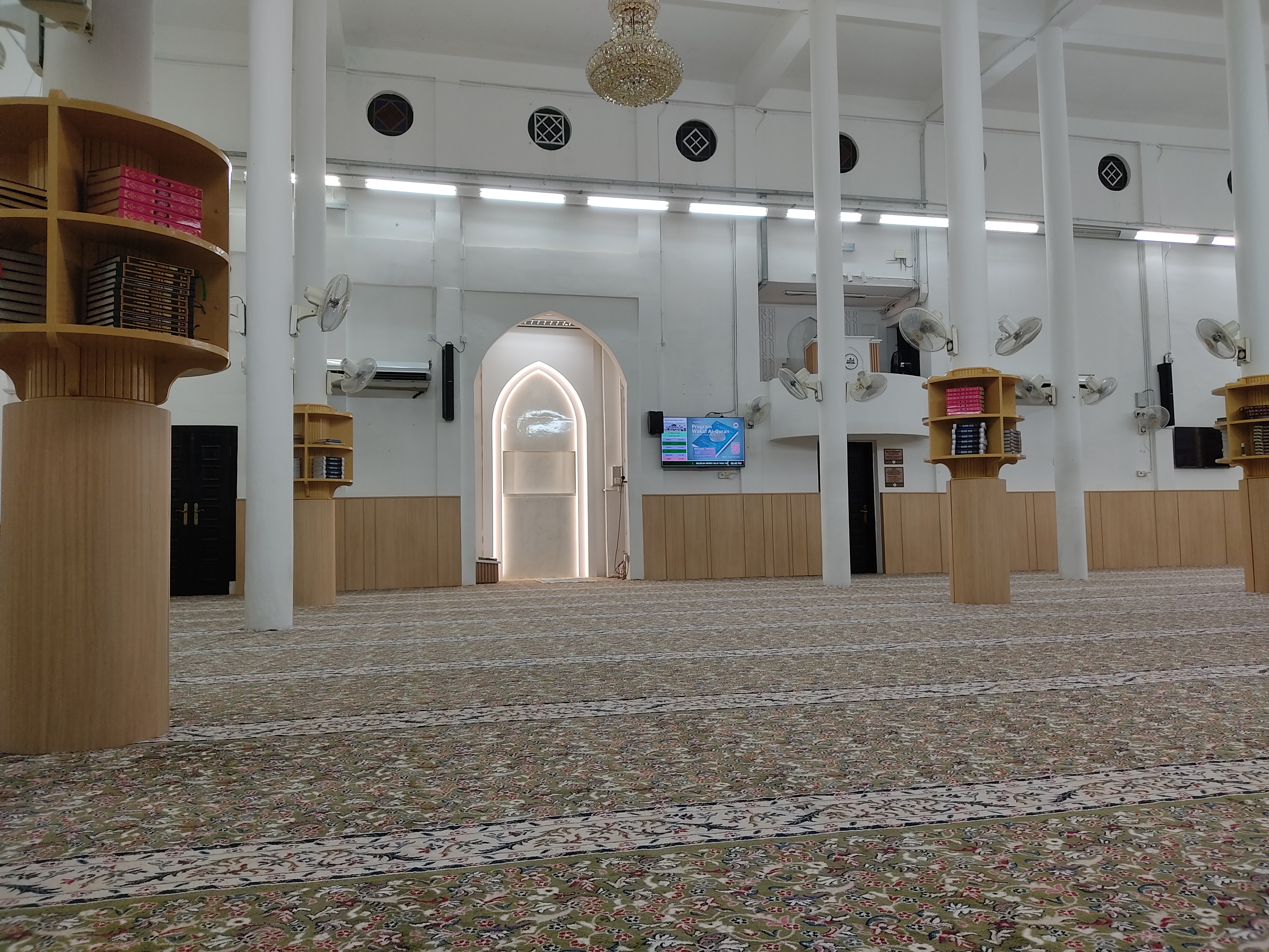 masjid kangar.jpg