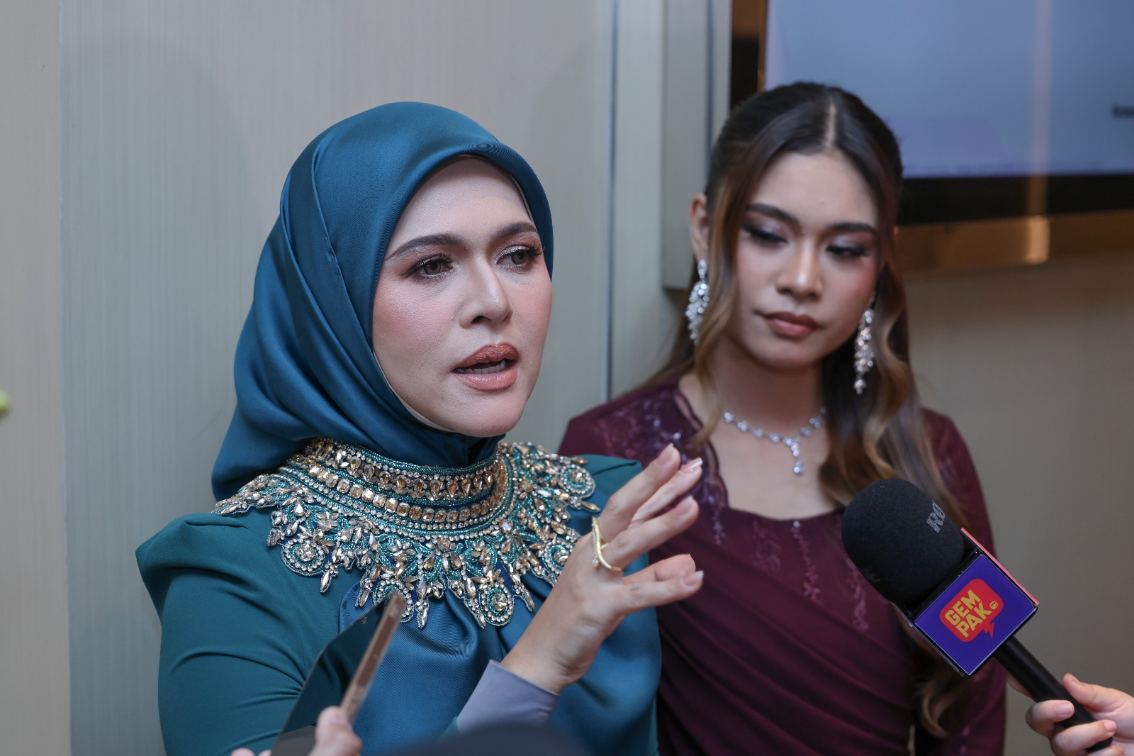 sharifah-zarina.jpeg