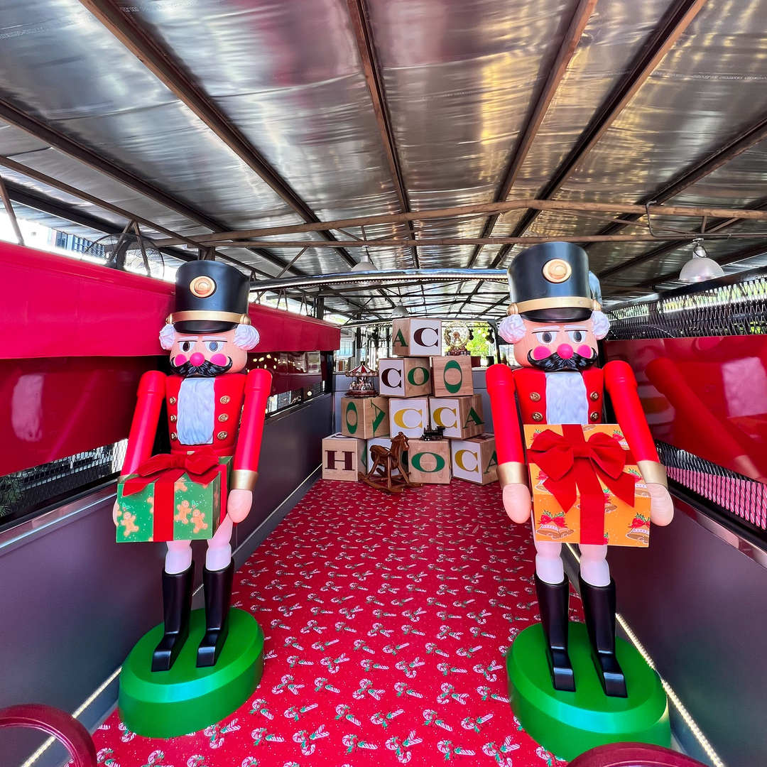 Upper-deck1.jpg